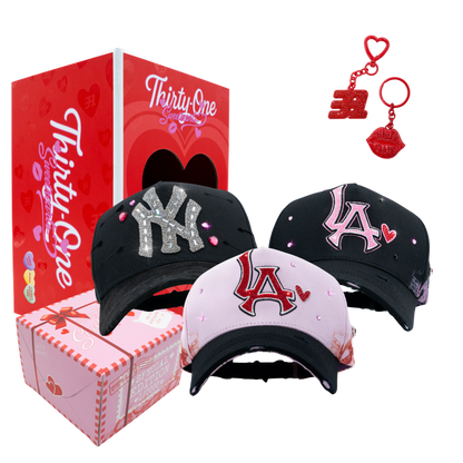Thirtyone Hats Sweethearts Bundle image 0