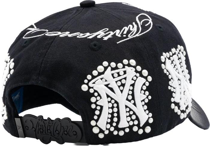NY PEARLS HAT