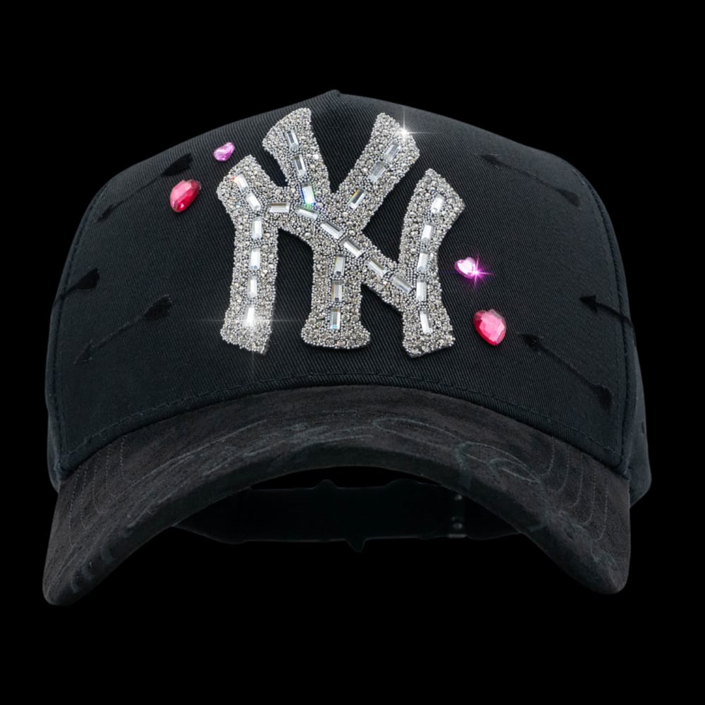 Thirtyone Hats Sweethearts Bundle image 3